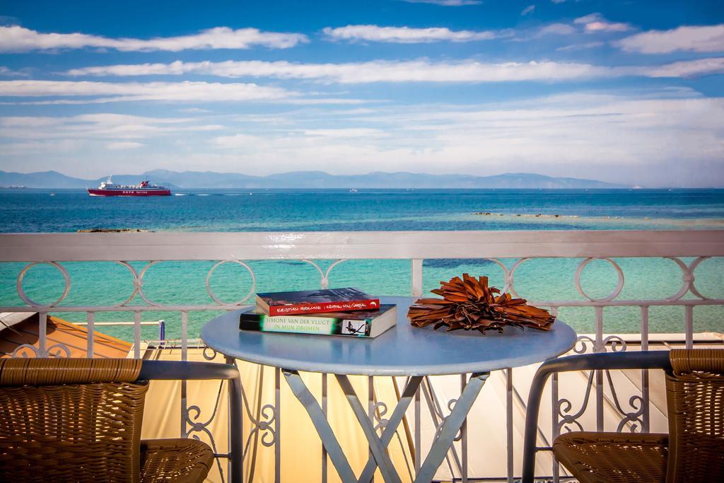 Plaza * Aegina